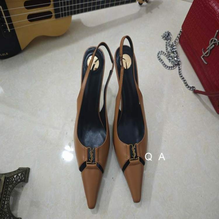 Picture of YSL Shoes _SKUYSLsz35-40A070120653